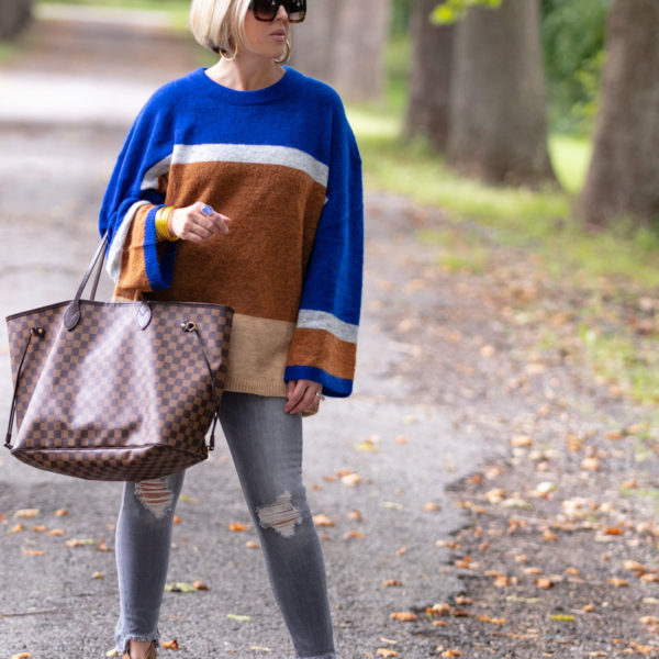 An Easy to Wear Oversized Colorblock  Sweater!