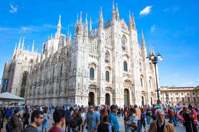 A Quick Guide To The Best Shopping In Milan In A Day featured by top US fashion blogger, Dawned on Me